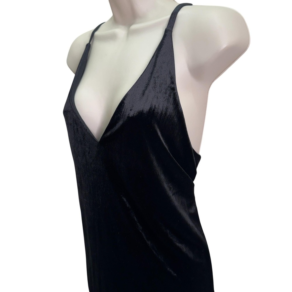 H&M Womens Velvet Camisole M Black‎ V-Neck Spaghetti Strap Tank Party Holiday